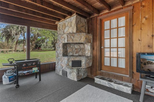 2917 LAKE GRIFFIN ROAD, Lady Lake, FL 32159