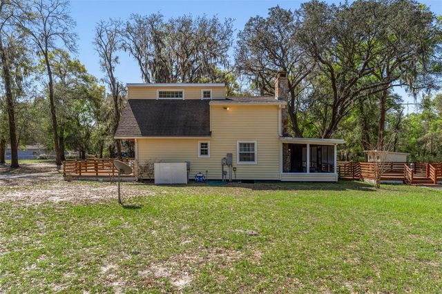 2917 LAKE GRIFFIN ROAD, Lady Lake, FL 32159