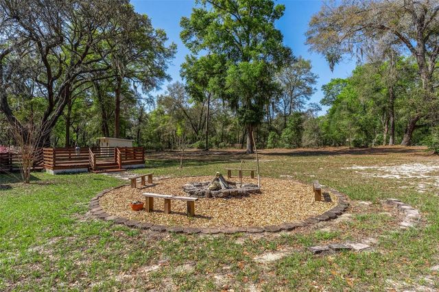 2917 LAKE GRIFFIN ROAD, Lady Lake, FL 32159