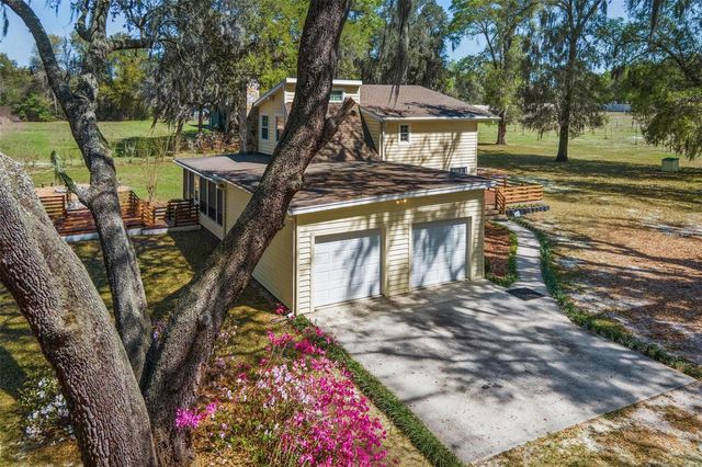 2917 LAKE GRIFFIN ROAD, Lady Lake, FL 32159