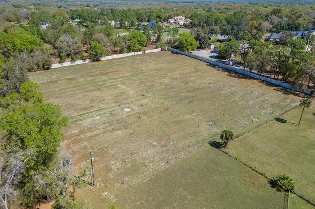 2917 LAKE GRIFFIN ROAD, Lady Lake, FL 32159