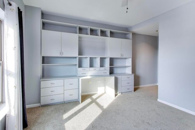 1650 Riverwoods Drive 706, Melrose Park, IL 60160