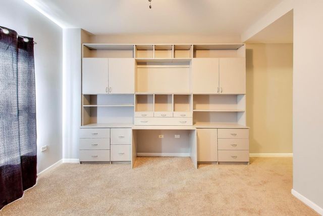 1650 Riverwoods Drive 706, Melrose Park, IL 60160