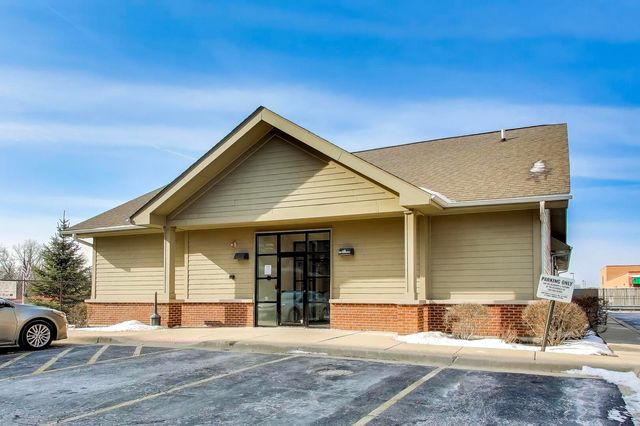 1650 Riverwoods Drive 706, Melrose Park, IL 60160