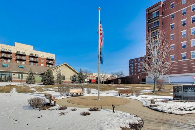 1650 Riverwoods Drive 706, Melrose Park, IL 60160