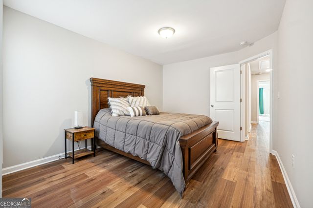 1616 Lansing Bluff Walk, Lawrenceville, GA 30043