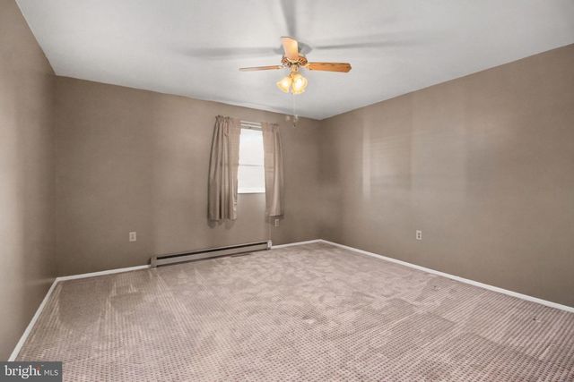 60 BLACKSNAKE RD, Duncannon, PA 17020