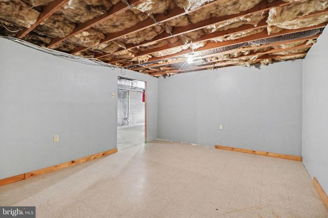 60 BLACKSNAKE RD, Duncannon, PA 17020