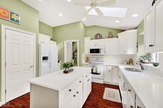 7303 Lightship Court, Fishers, IN 46038