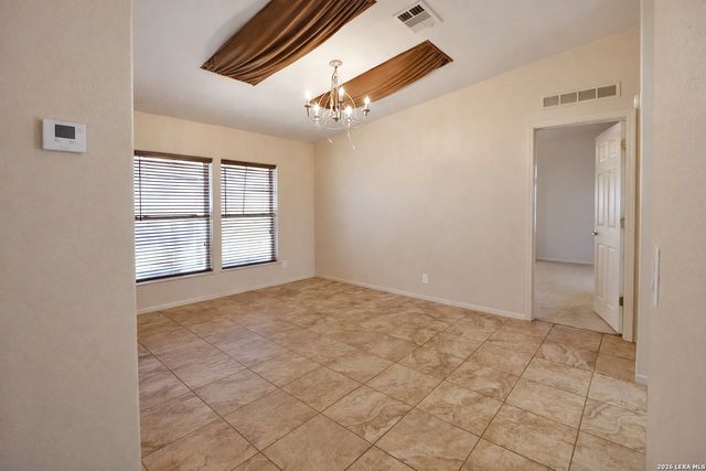 1075 Quail Run, Lytle, TX 78052