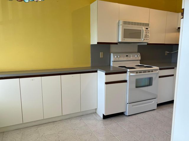 7649 Tahiti Lane 202, Lake Worth, FL 33467