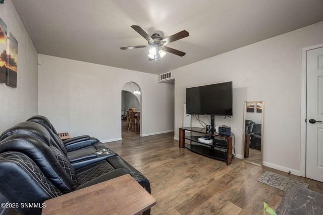1345 Myrtle Avenue, Las Cruces, NM 88001