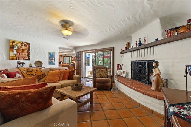 38200 De Portola, Temecula, CA 92592