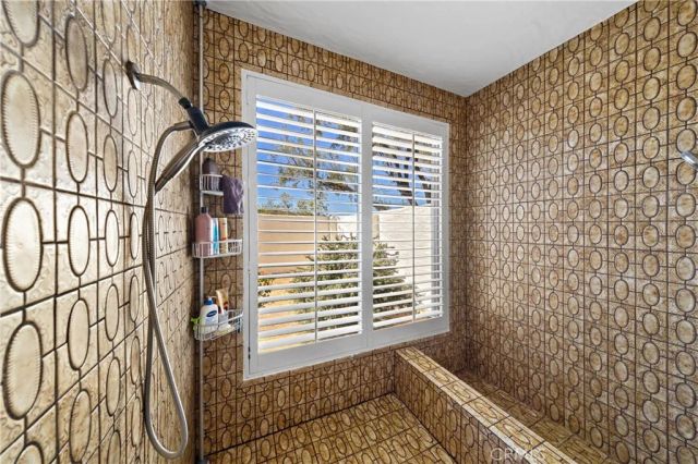 38200 De Portola, Temecula, CA 92592