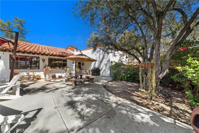 38200 De Portola, Temecula, CA 92592