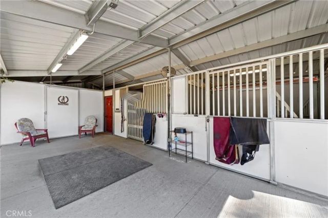 38200 De Portola, Temecula, CA 92592