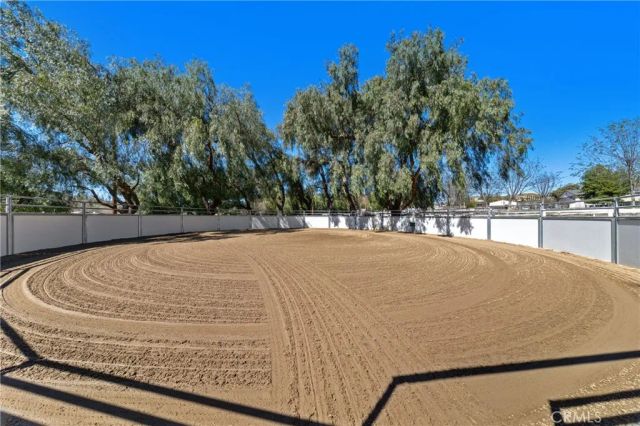 38200 De Portola, Temecula, CA 92592