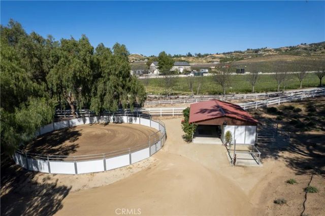 38200 De Portola, Temecula, CA 92592