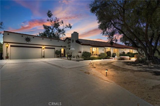 38200 De Portola, Temecula, CA 92592