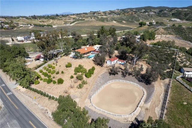 38200 De Portola, Temecula, CA 92592