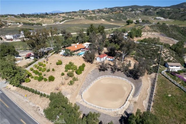 38200 De Portola, Temecula, CA 92592