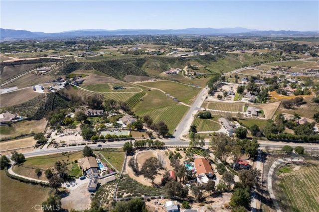 38200 De Portola, Temecula, CA 92592