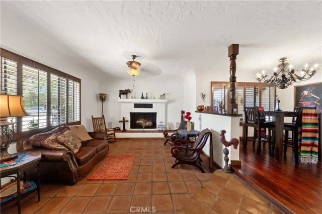 38200 De Portola, Temecula, CA 92592