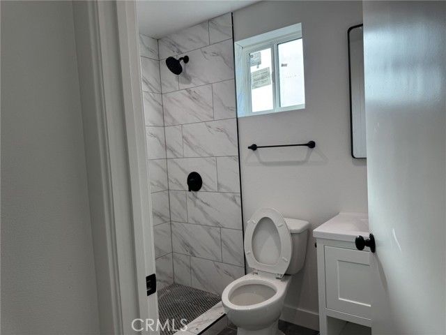 9307 S Budlong, Los Angeles, CA 90044