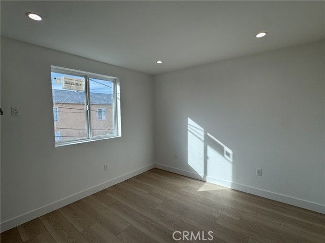 9307 S Budlong, Los Angeles, CA 90044