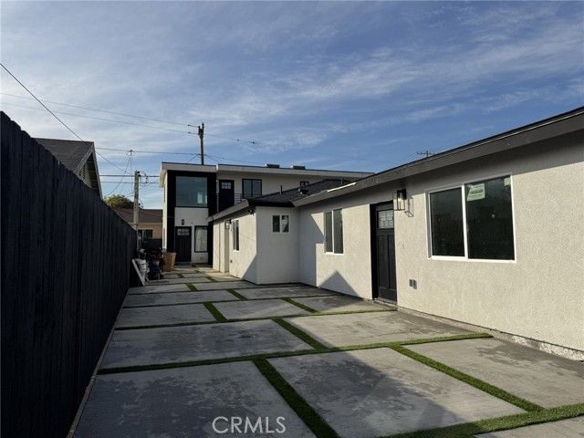 9307 S Budlong, Los Angeles, CA 90044