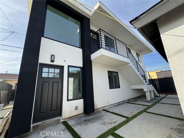 9307 S Budlong, Los Angeles, CA 90044