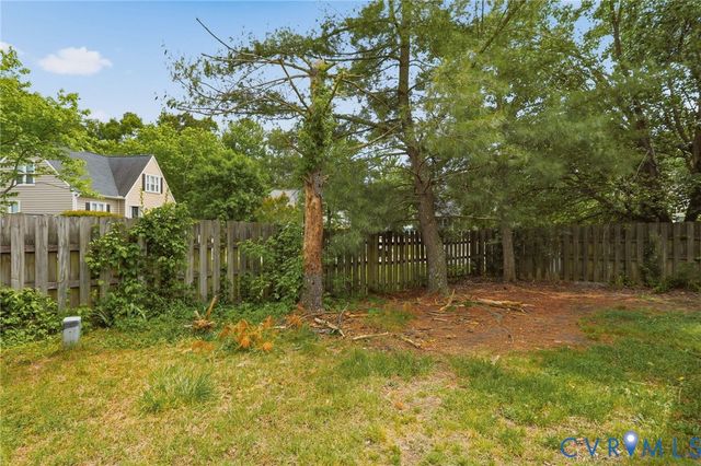 2135 Megan Dr, Henrico, VA 23060