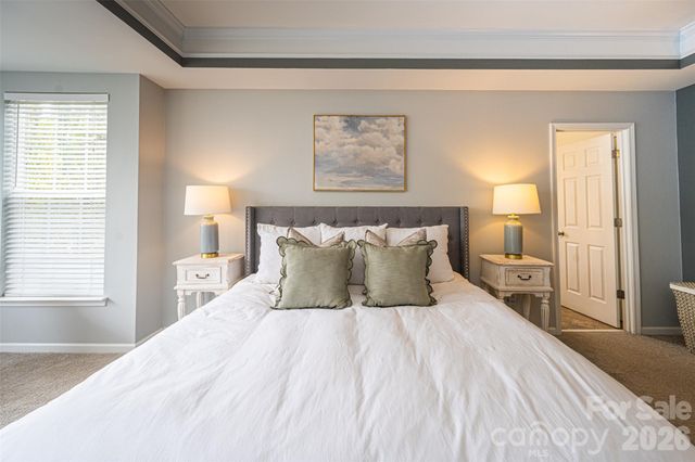 6016 Kirkwynd Commons Drive, Charlotte, NC 28278