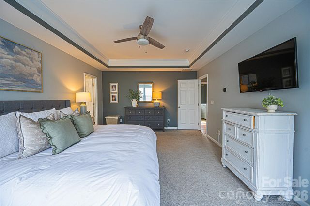 6016 Kirkwynd Commons Drive, Charlotte, NC 28278