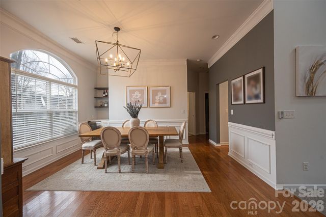 6016 Kirkwynd Commons Drive, Charlotte, NC 28278