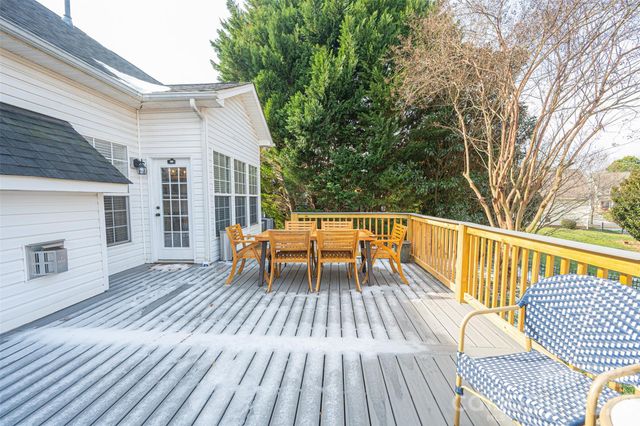 6016 Kirkwynd Commons Drive, Charlotte, NC 28278