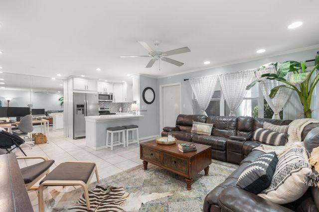 2870 NE 14th Street Causeway 102c, Pompano Beach, FL 33062