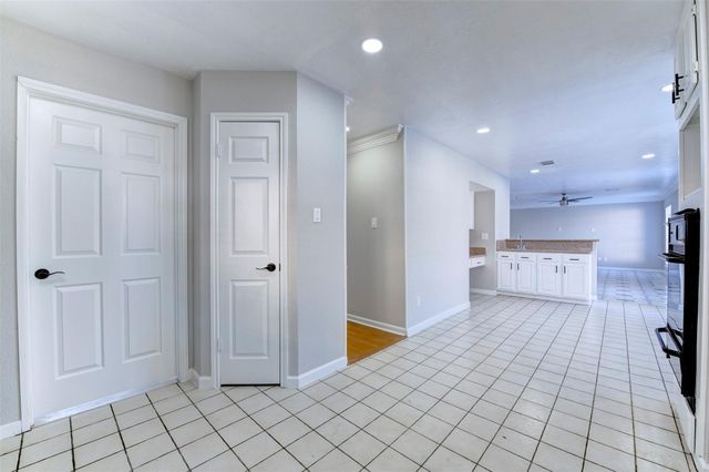 11434 High Bridge Court, Houston, TX 77065