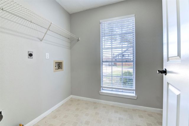 11434 High Bridge Court, Houston, TX 77065