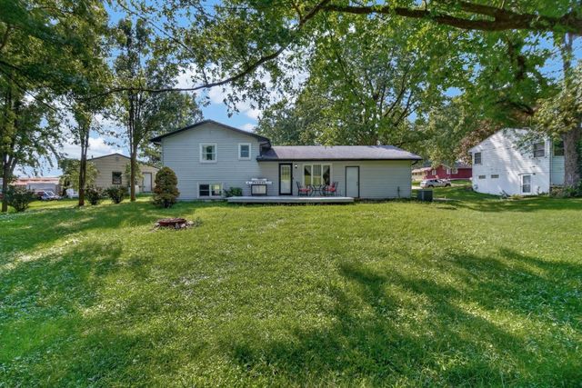 8219 Lista Lane, Des Moines, IA 50320