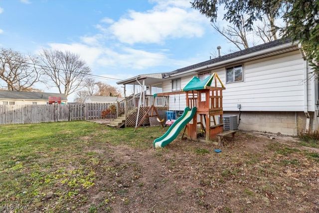 2255 Jackson Street, Lorain, OH 44052