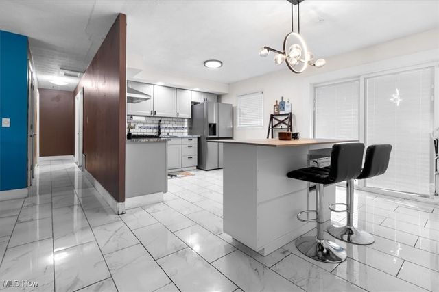 2255 Jackson Street, Lorain, OH 44052