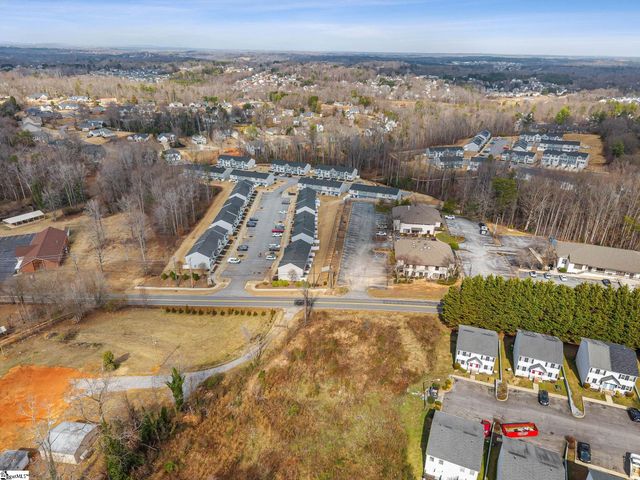 8 Tidworth Drive, Greer, SC 29651