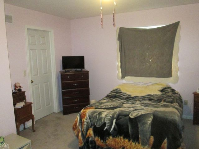 25943 New Forest Court, Chesterfield, MI 48051