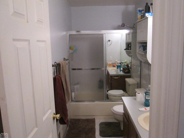 25943 New Forest Court, Chesterfield, MI 48051