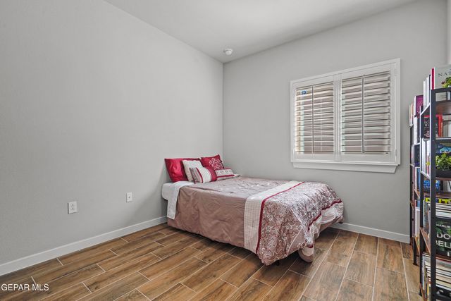 7417 WHITE CEDAR Place, Canutillo, TX 79835