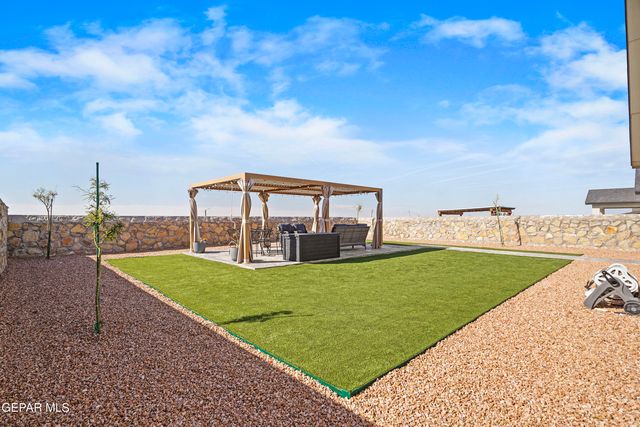 7417 WHITE CEDAR Place, Canutillo, TX 79835