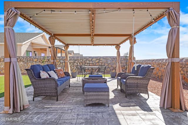 7417 WHITE CEDAR Place, Canutillo, TX 79835