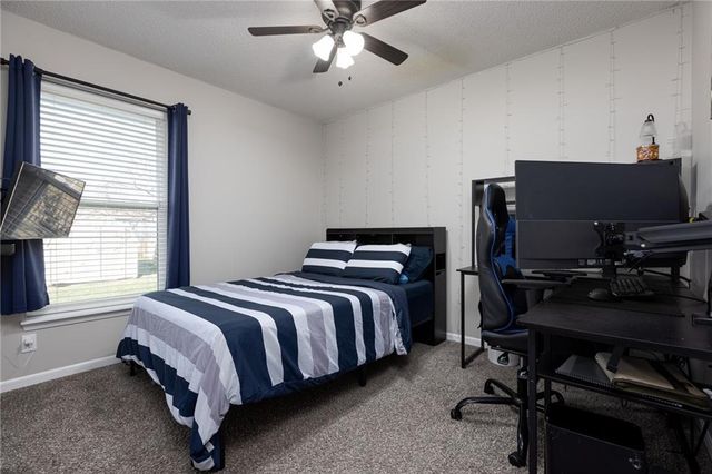 2118 Glenside Road, Kearney, MO 64060