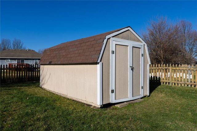 2118 Glenside Road, Kearney, MO 64060